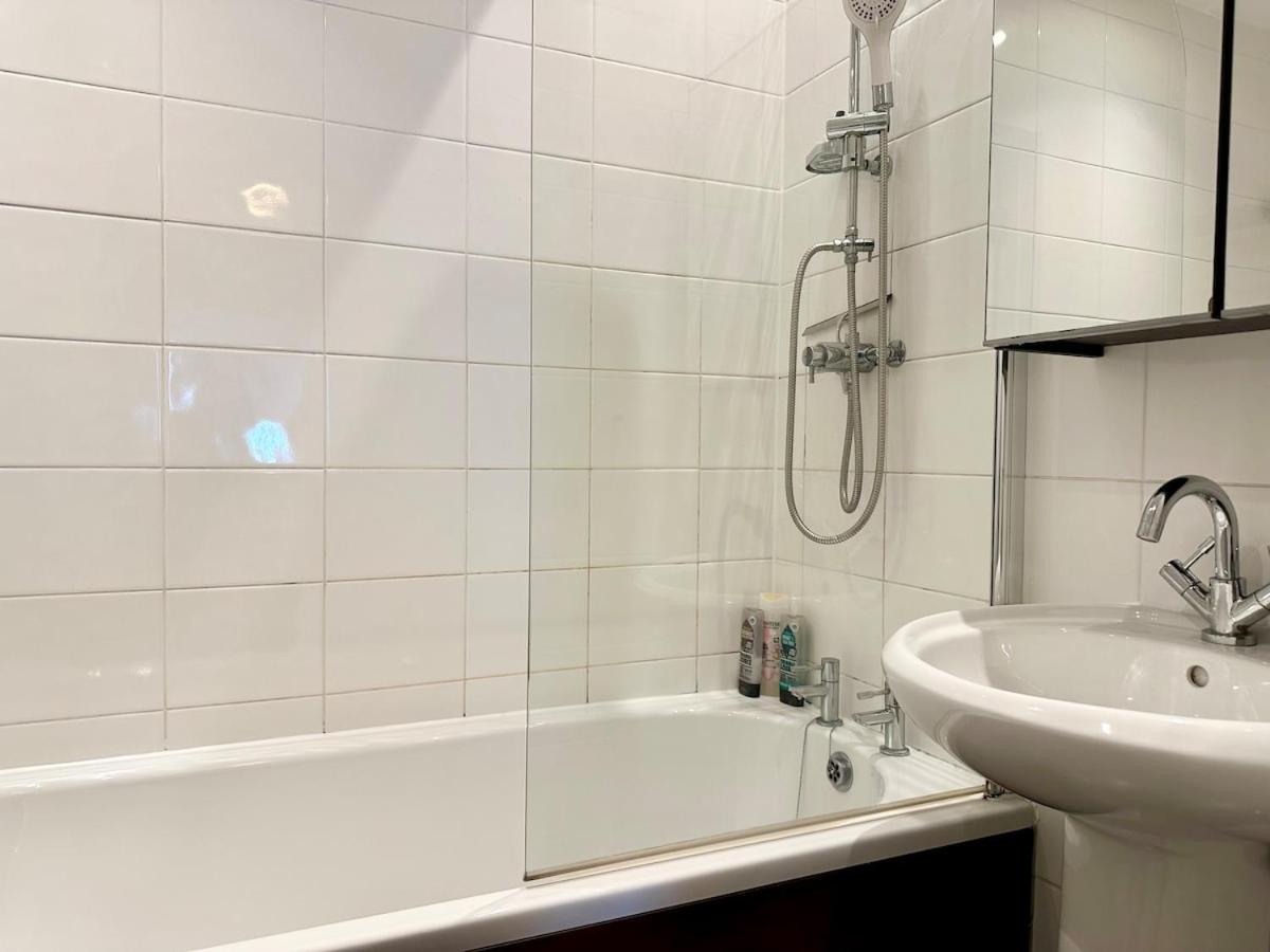 Stunning top floor flat in the Heart of Manchester - B&B Manchester