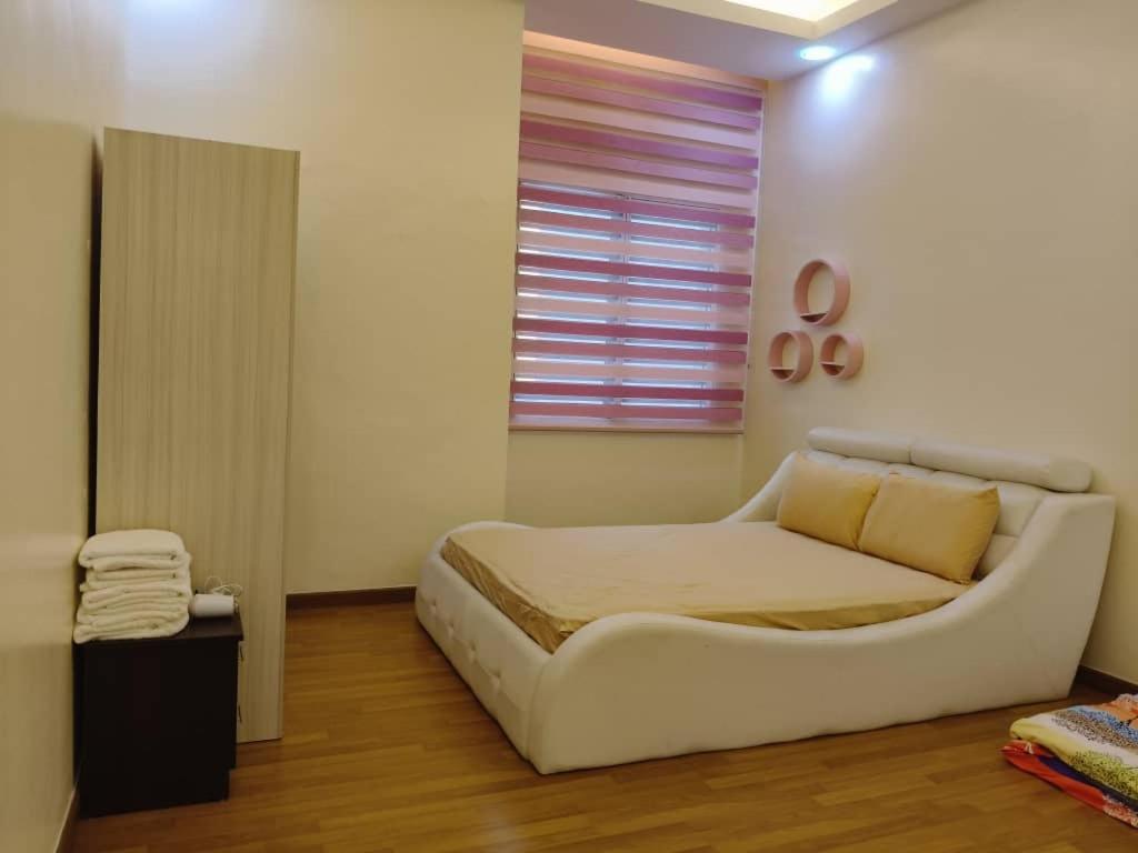 Sekinchan HighView Penthouse 15pax 5R5B 顶层公寓 看海 看稻田景 - Bed and Breakfast Sekinchan