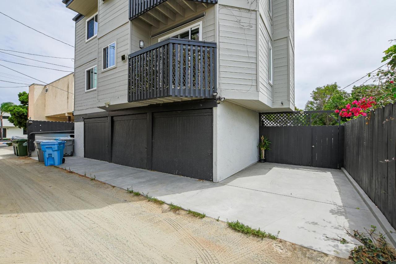 Sunny Pacific Beach Condo - Walk to the Bay - B&B San Diego
