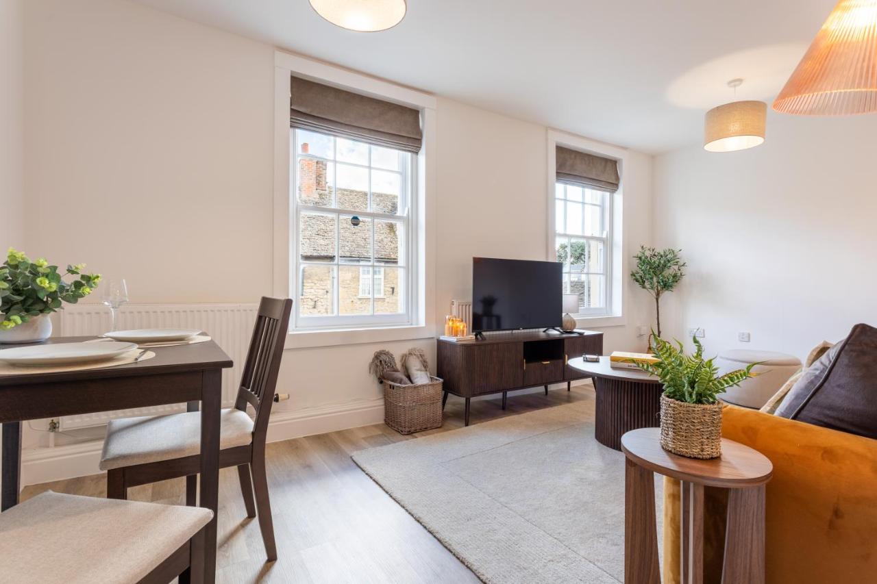 The Nest in Lechlade - 1-bed apartment by Must Stay Again - B&B Lechlade