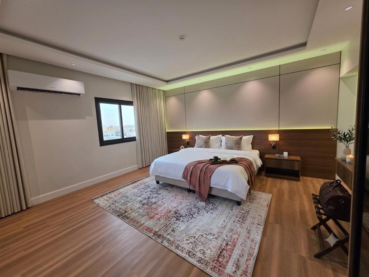 جود هيلين أجنحة فاخرة دخول ذكي - B&B Abhā