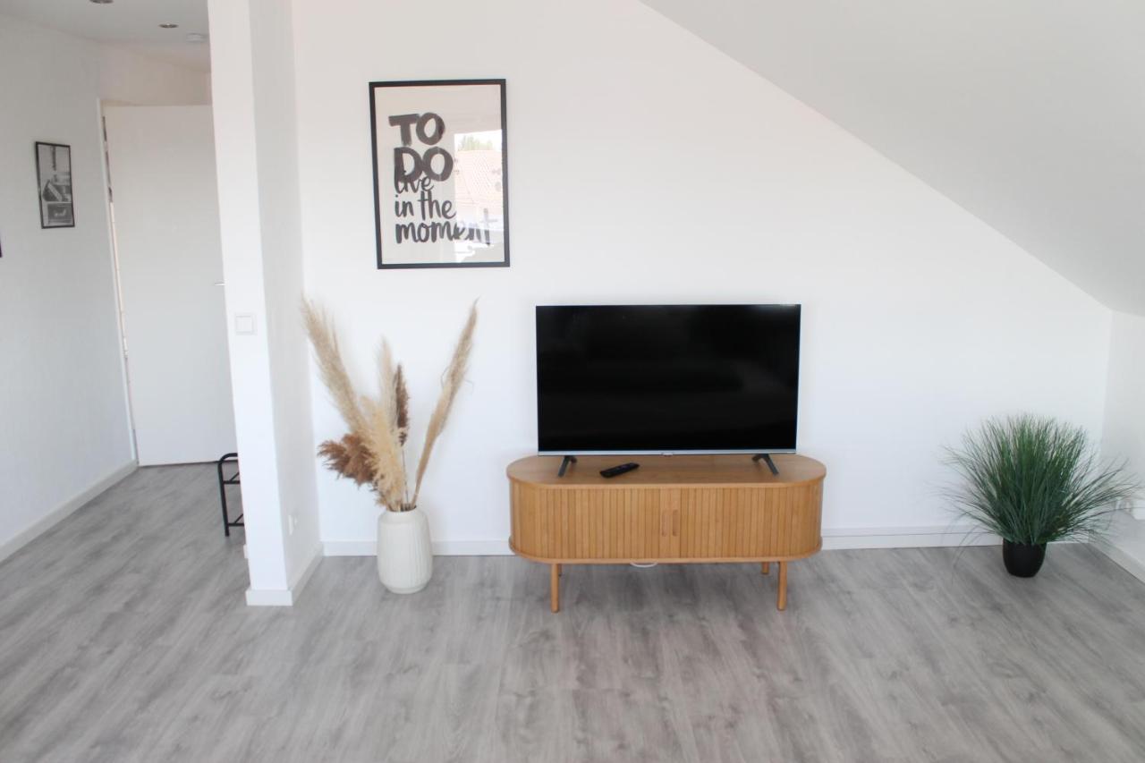 M&J Modernes Apartment in Neckarsulm für 4 Gäste - Ferienwohnung Neckarsulm