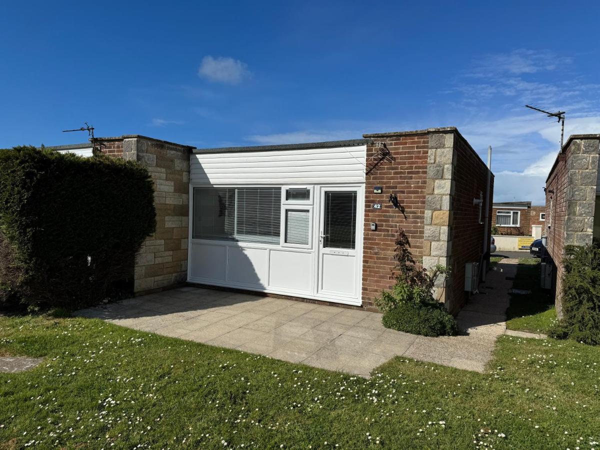 Family friendly 2 bedroom bungalow - Chambres d'hôtes Freshwater