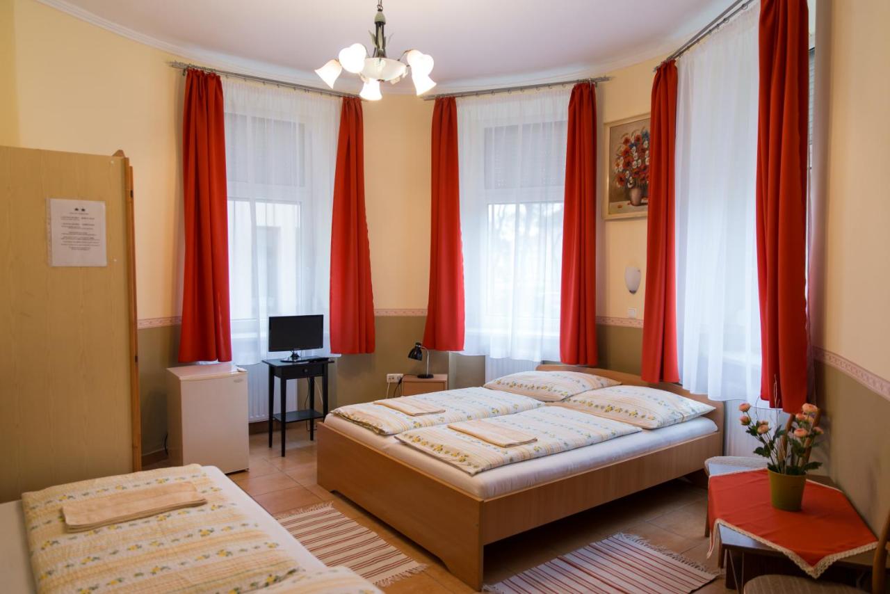 B&B Sopron - Taverna panzió - Bed and Breakfast Sopron