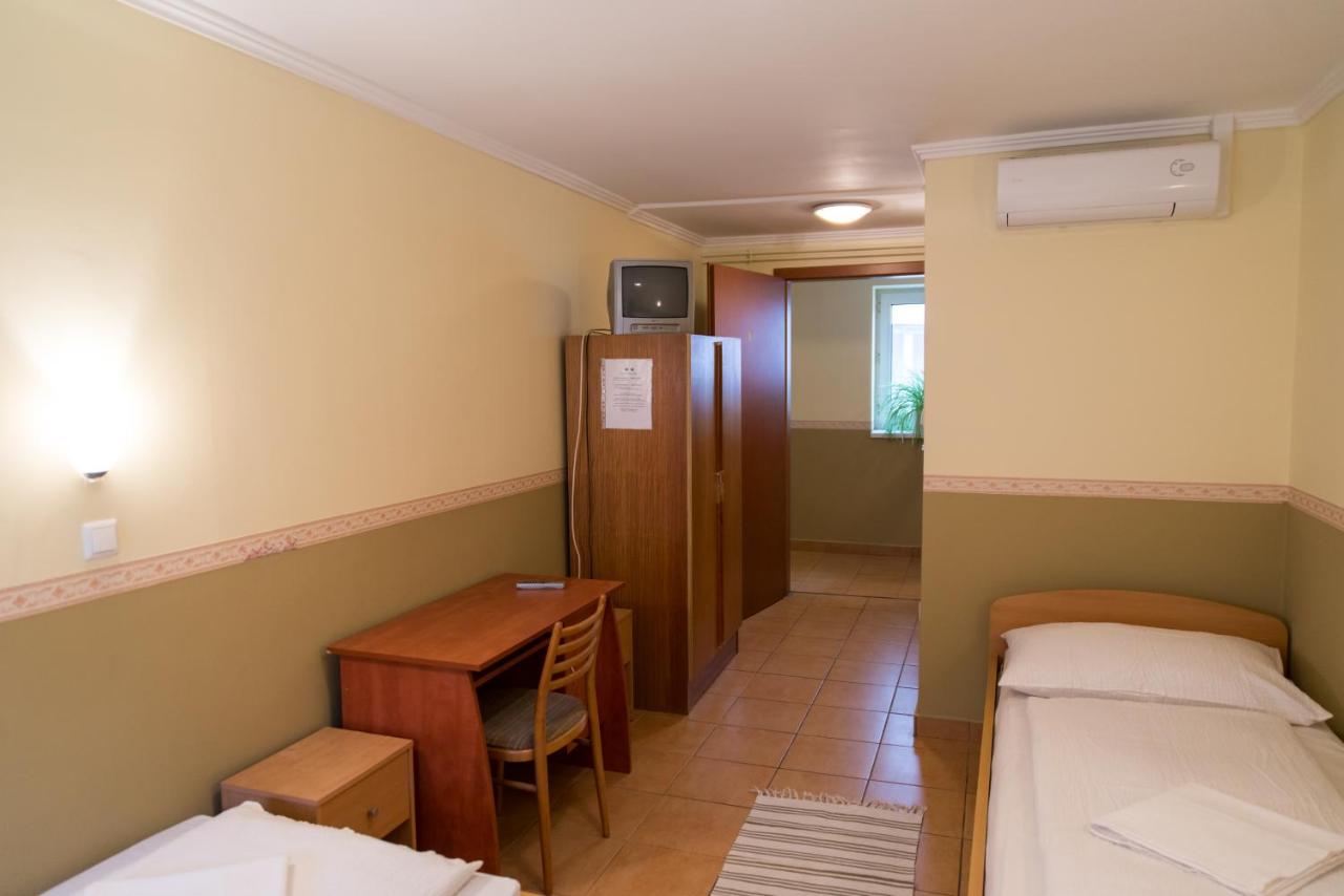 Camera Tripla con Bagno