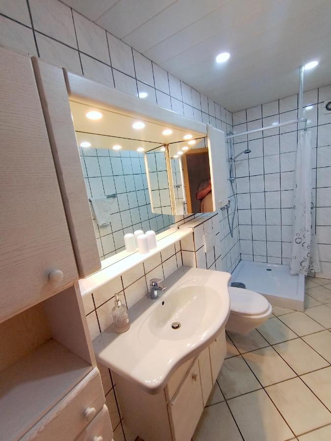 Gästezimmer Zöller - B&B Villmar
