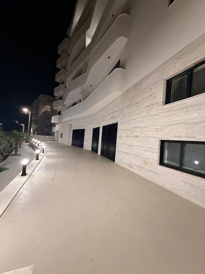 Sea View & Pool, Elite Resort - B&B Sarandë