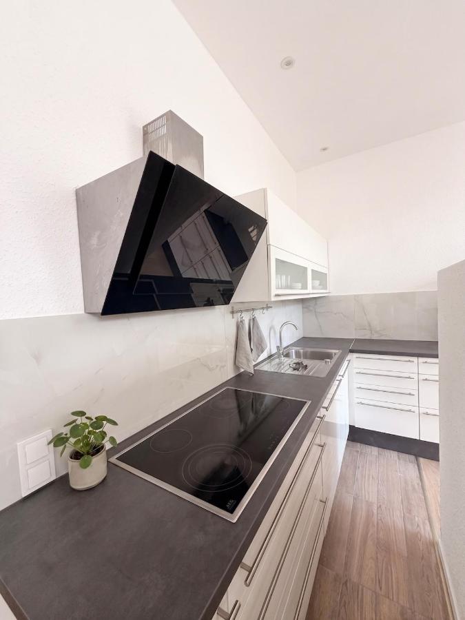 Moderne Wohnung im Zentrum von Düsseldorf - B&B Düsseldorf