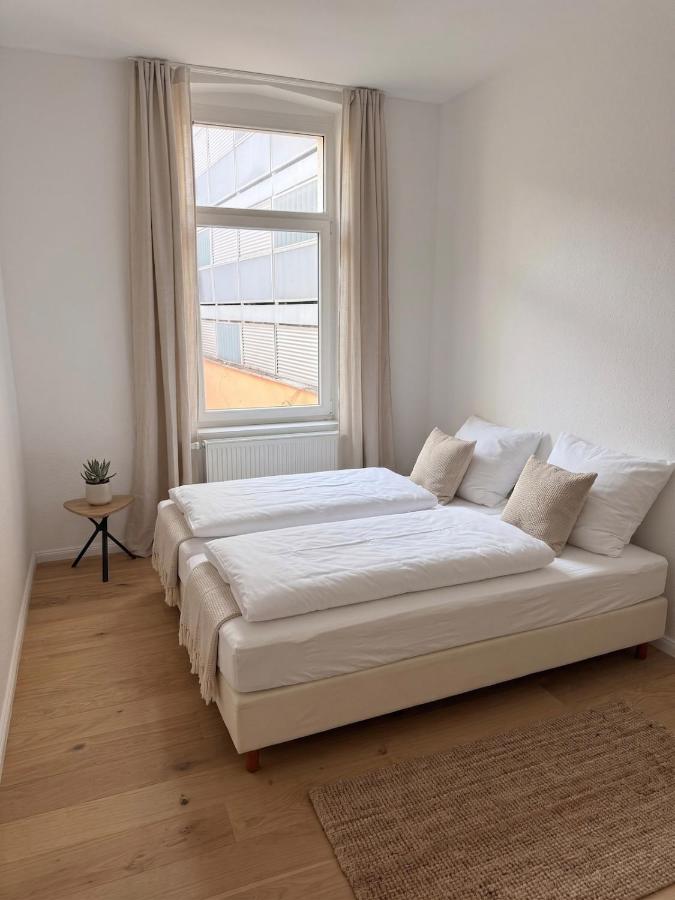 Moderne 2-Zimmer Wohnung im Herzen Düsseldorfs - B&B Düsseldorf