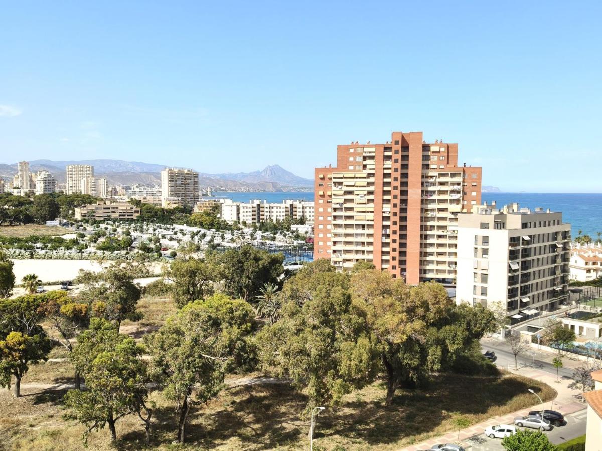 Ático en la playa de Muchavista de El Campello con vistas espectaculares a playa San Juan - Chambres d'hôtes El Campello