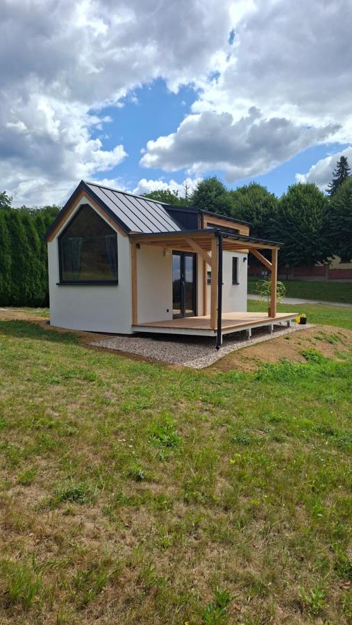Tiny house Na louce - B&B Náchod