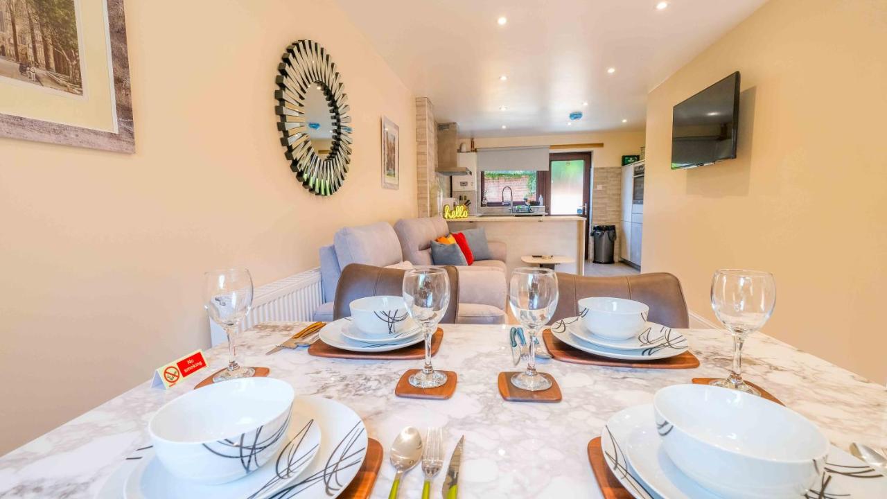 City Centre Town House with Free Parking 34FAZK - Ferienwohnung York