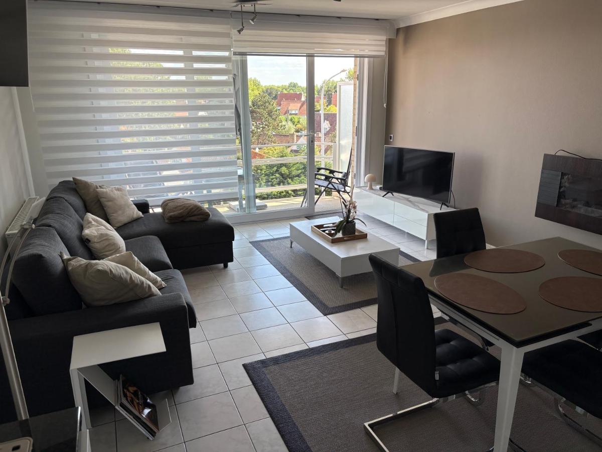 Aan zee in Nieuwpoort met garage en 2 slaapkamers - B&B Nieuwpoort