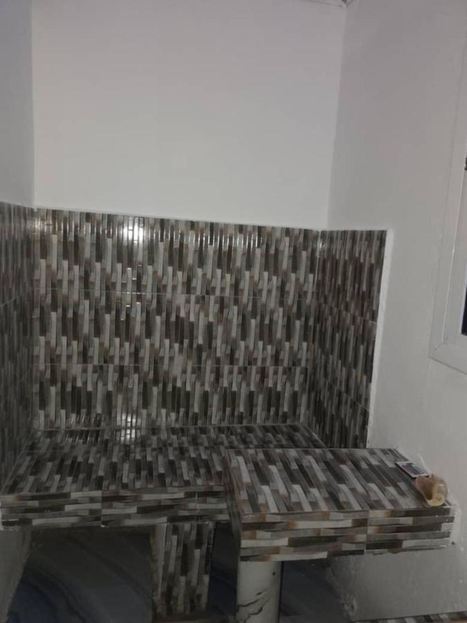 Rohey' guest house - Ferienwohnung Abuko