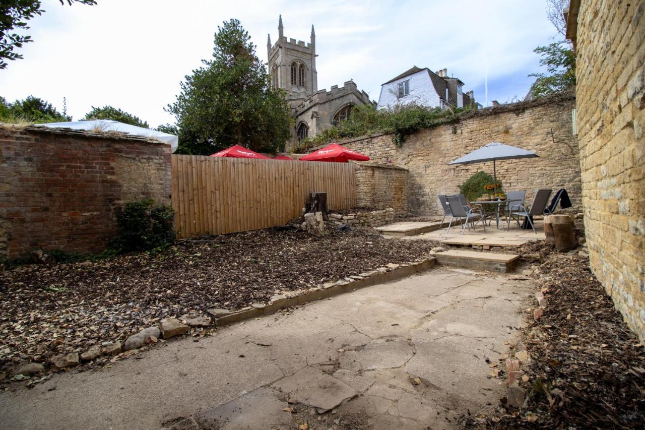 2-Bed Place with Large Courtyard in Stamford - B&B Stamford