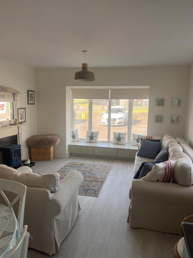 Wild Atlantic Way Home across from the beach - Ferienwohnung Kilkee