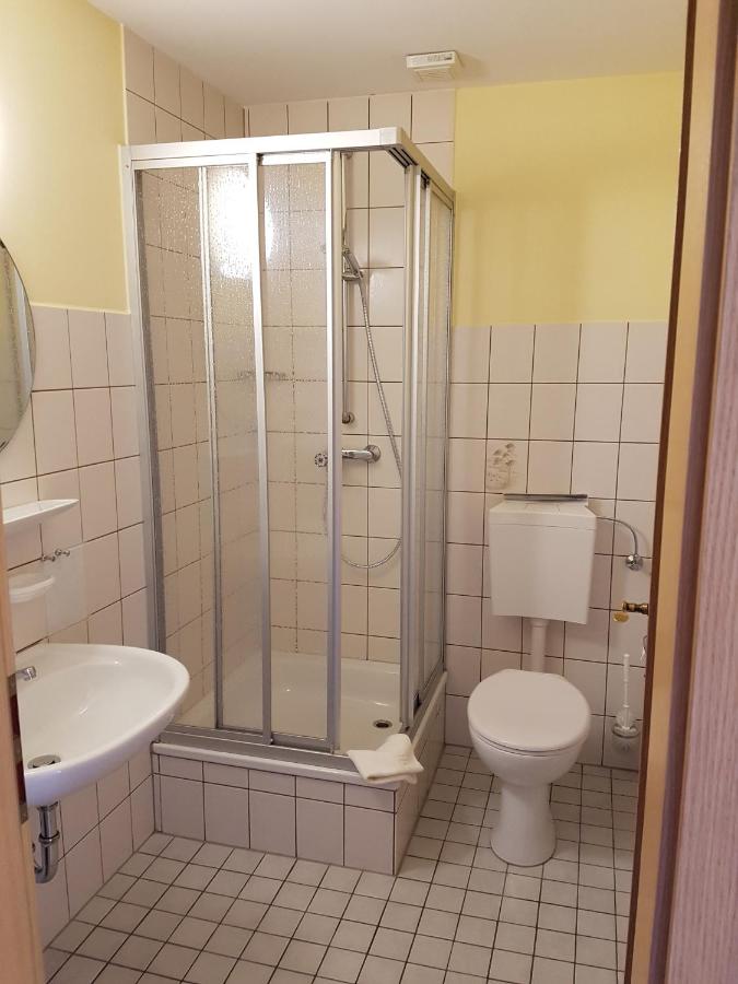 Einzelzimmer 