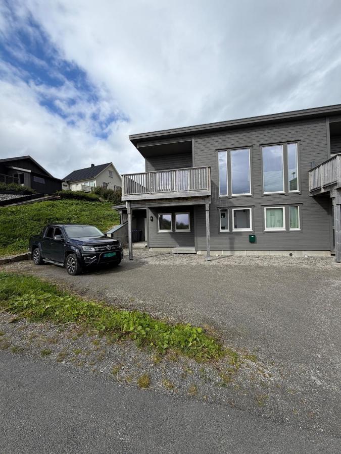 Bright and modern apartment - Bed and Breakfast Festvåg