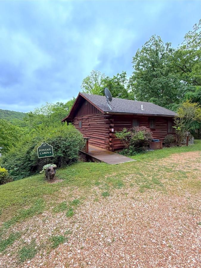 Redbud Valley Foxtail Cabin 6 - Ferienwohnung Eureka Springs