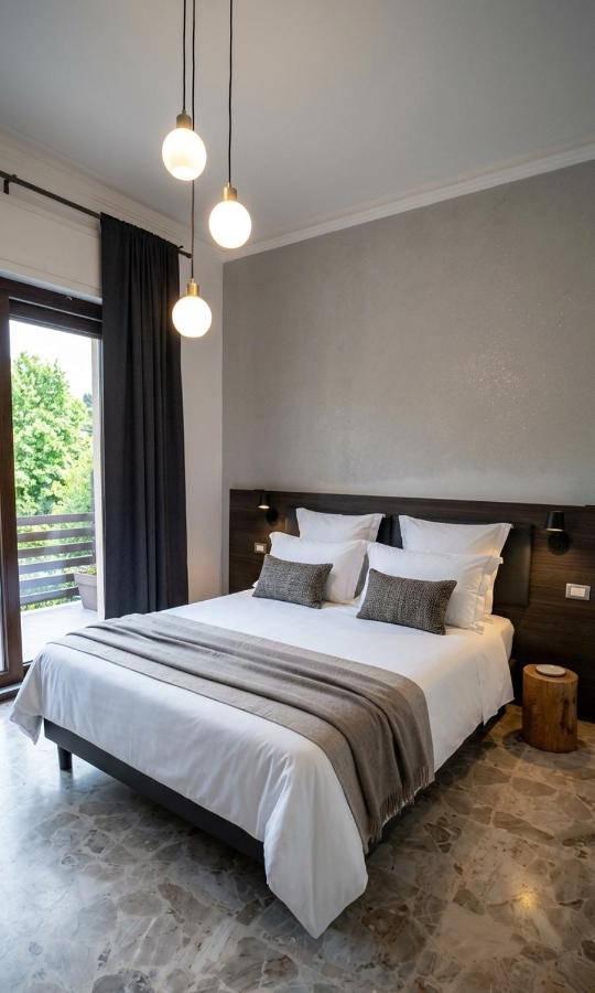 Chambre Triple avec Terrasse