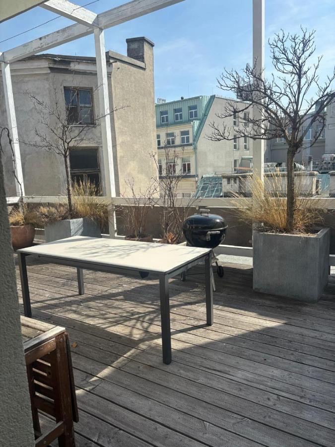 Schwedenplatz Sky -Soft opening - Ferienwohnung Wien