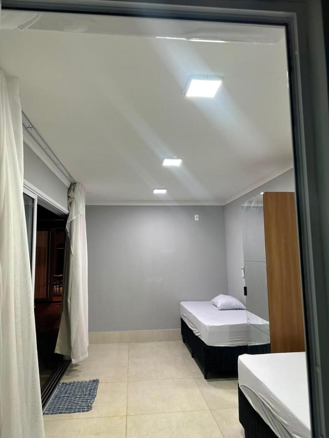 Modern home to relax and enjoy the moment - B&B Pirenópolis