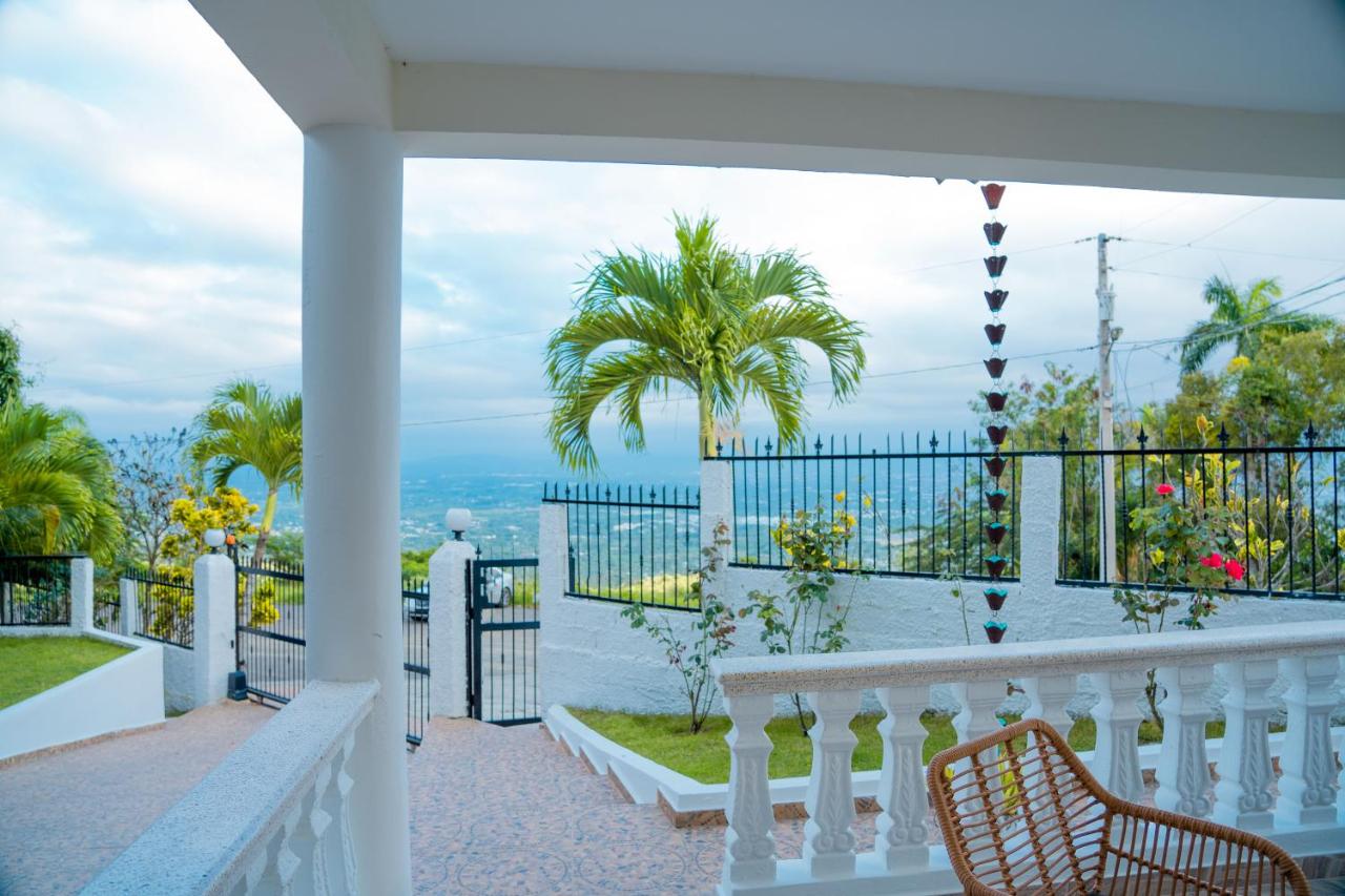 Camp David Santiago Dominican republic - B&B Santiago de los Caballeros