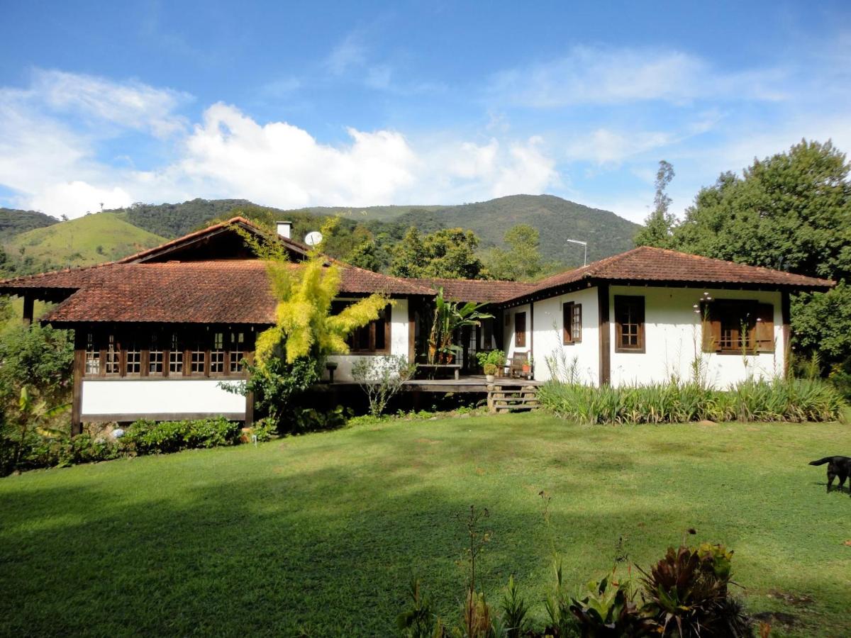 Sítio Sanandu - Conforto no Paraíso Ecológico de Macaé de Cima - Bed and Breakfast Lumiar