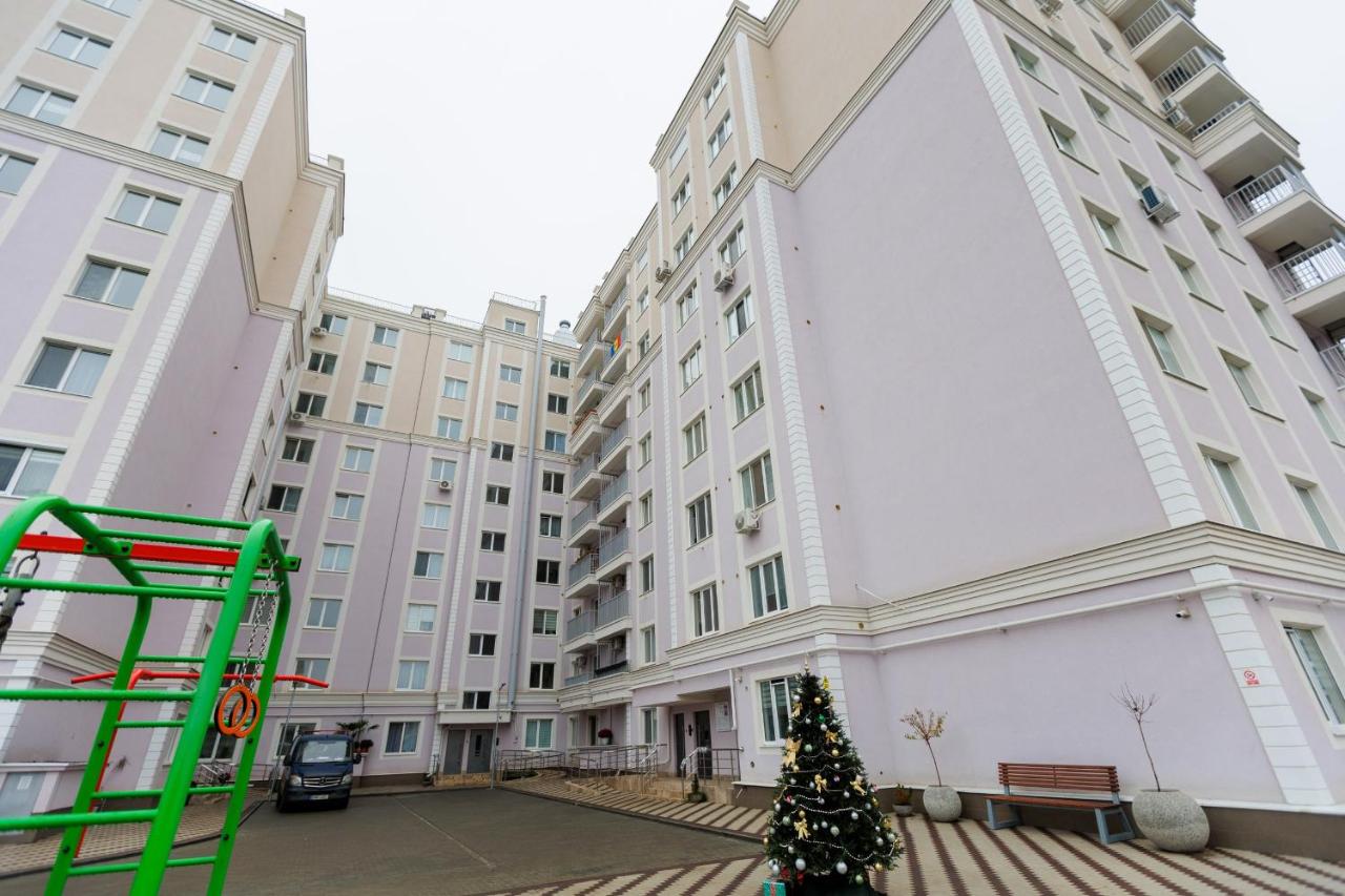 Luna Minimalist Apartment - Chambres d'hôtes Chişinău