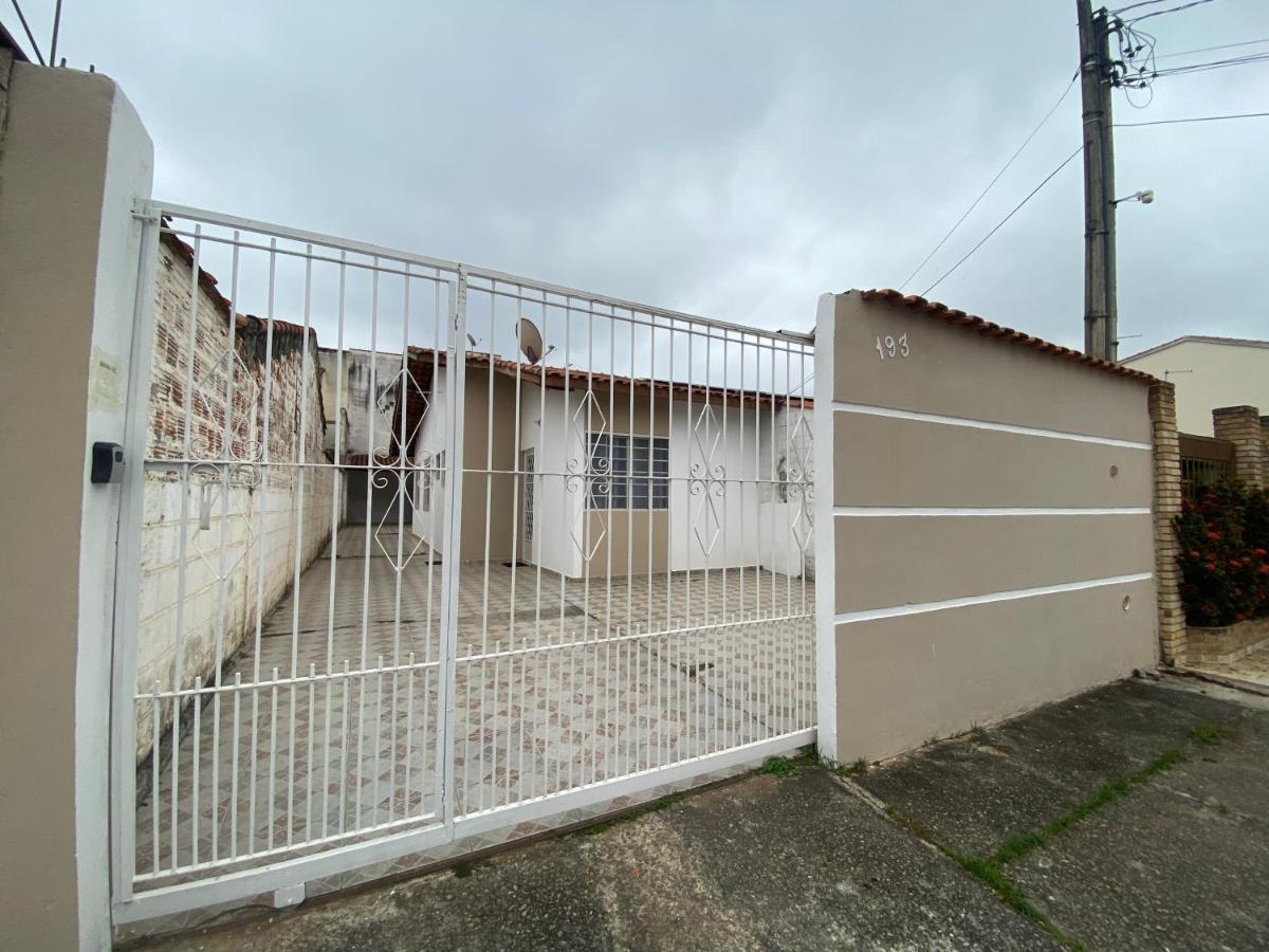 Residencial Familiar em Aparecida - 4 minutos da Basílica - B&B Aparecida
