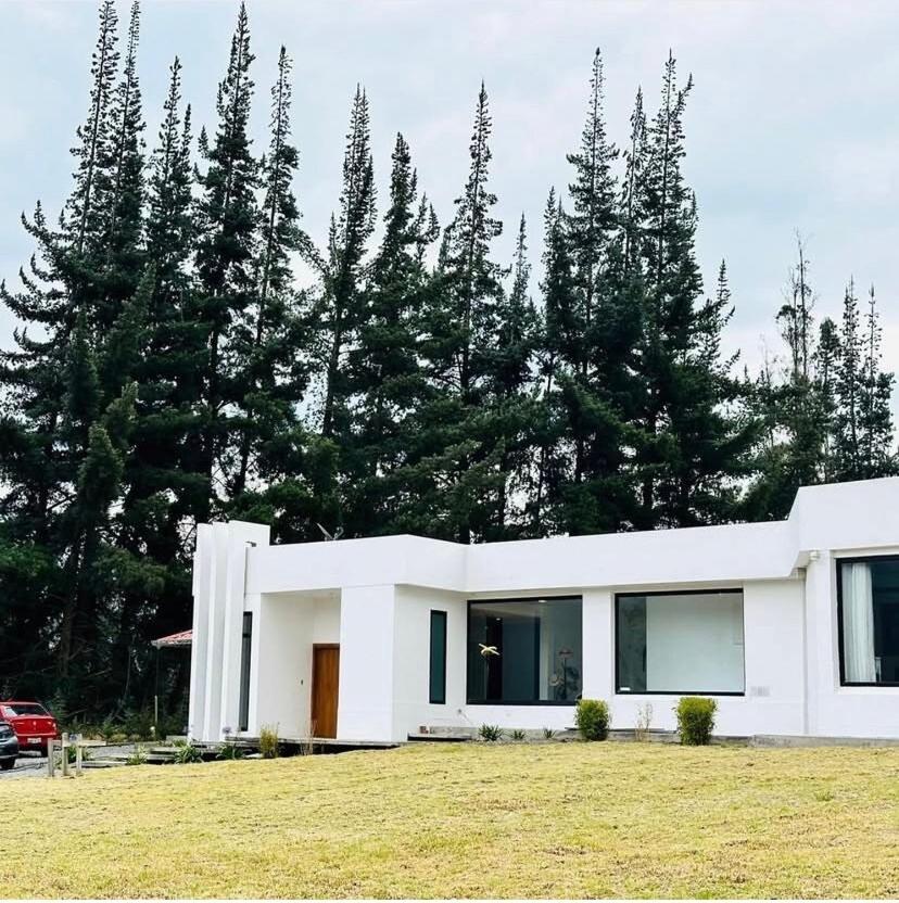 Casa Blanca Luxury Retreat - B&B Riobamba