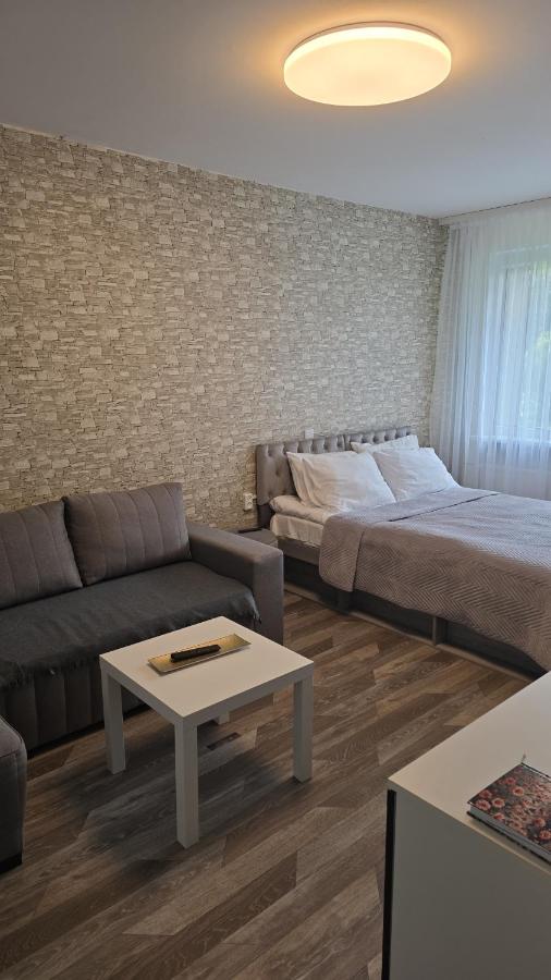 Ryto apartamentai - B&B Plunge