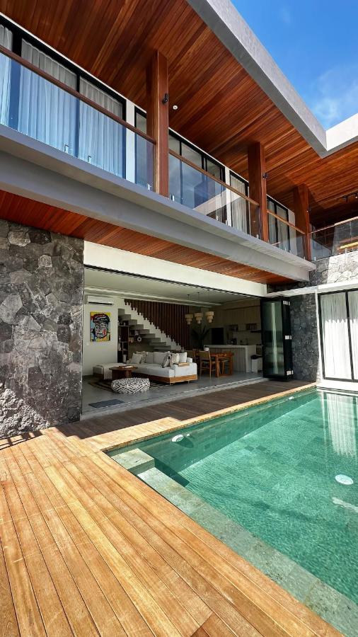 Villa One Love - Canggu, Bali - B&B Dalung