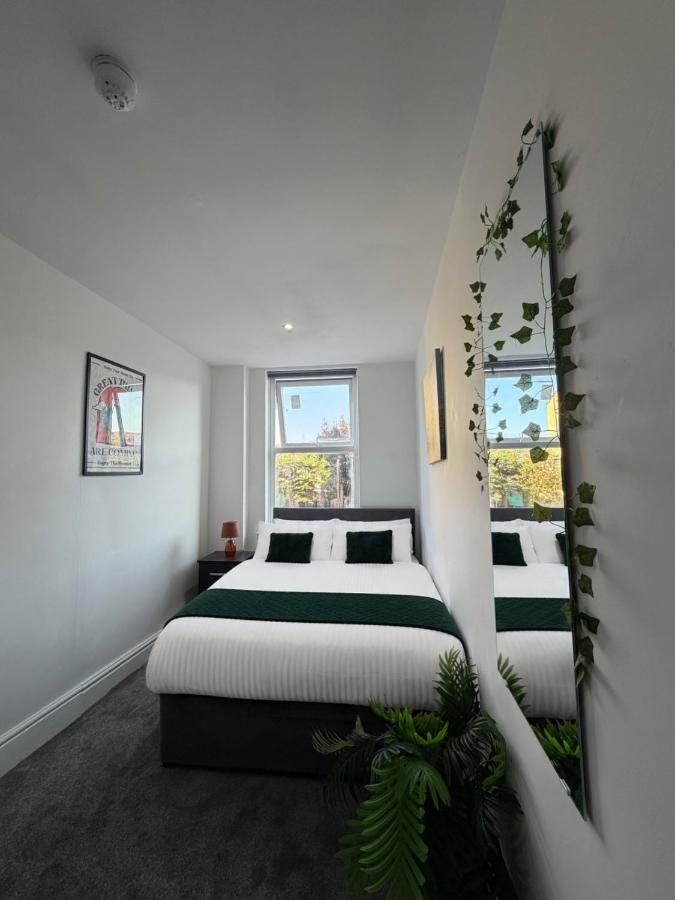 7 Bedroom I 11 Guests I Liverpool - Ferienwohnung Liverpool
