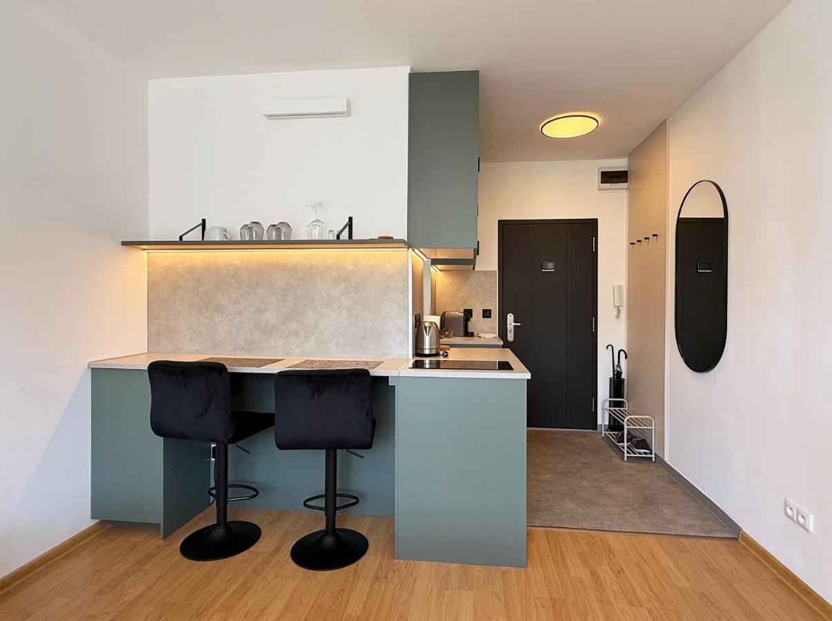 Cozy Emerald Studio Bratislava - B&B Bratislava