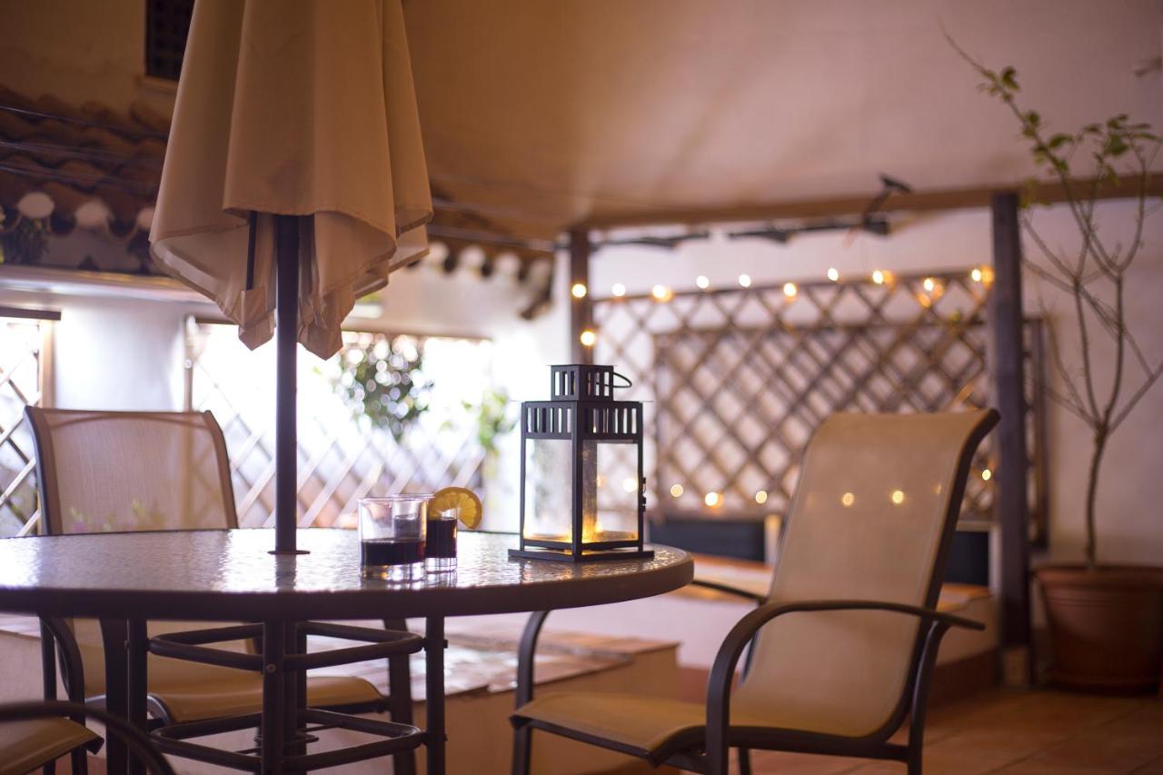 Casa Turística Patio Cordobés - Parking privado en la Judería - Chambres d’hôtes Cordoue