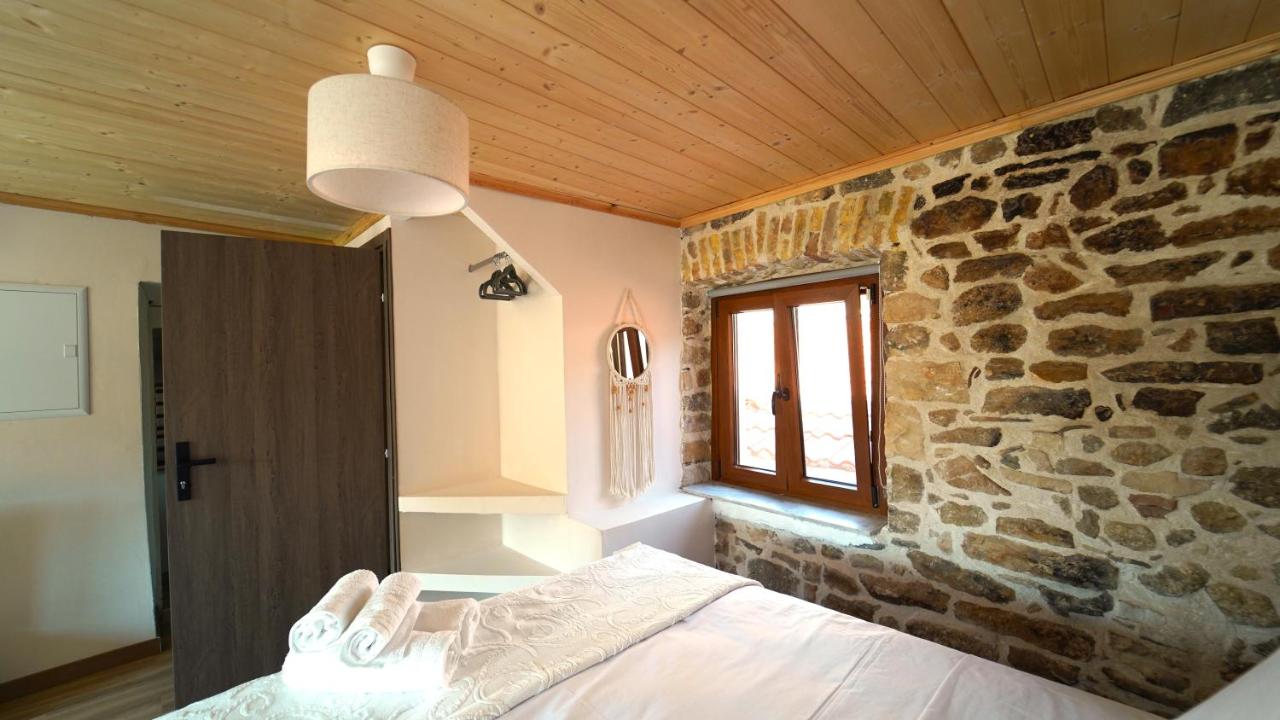 'Pnoe Loft' at historical center - Bed and Breakfast Párga