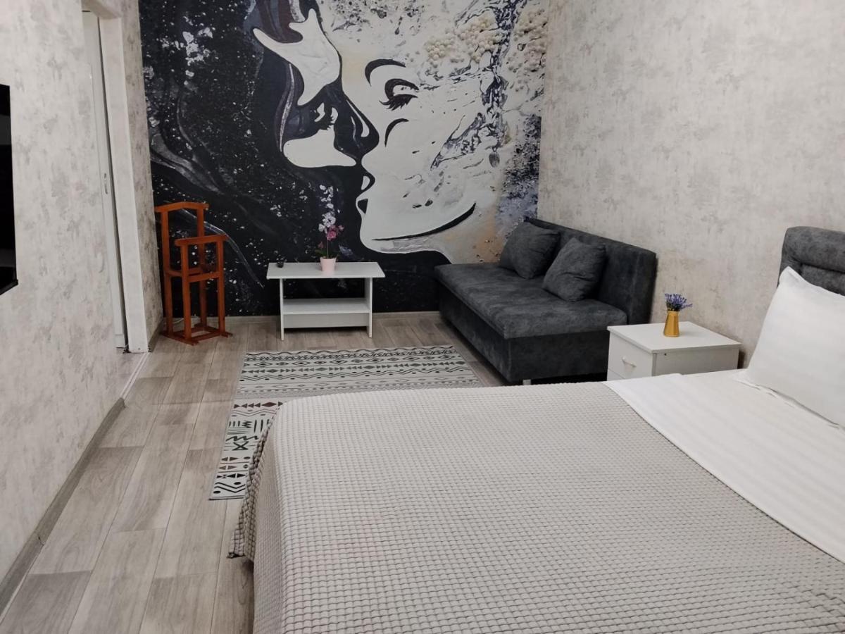 Апартаменты "Ванкувер" от компании Атлас - Bed and Breakfast Karagandy