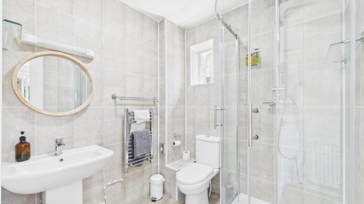 3 Coach House - Cosy Double - Tenby - B&B Tenby
