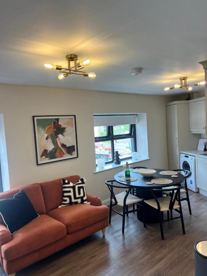 The Forge Luxury Apartments - Bed and Breakfast Castlederg