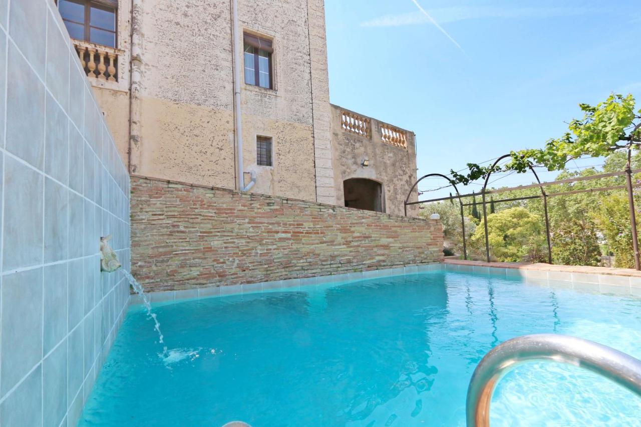 Can Rovira - Stunning Neoclassical Mansion, Just 20 min drive from Barcelona City Center, Ideal for groups and families - Chambres d'hôtes Alella