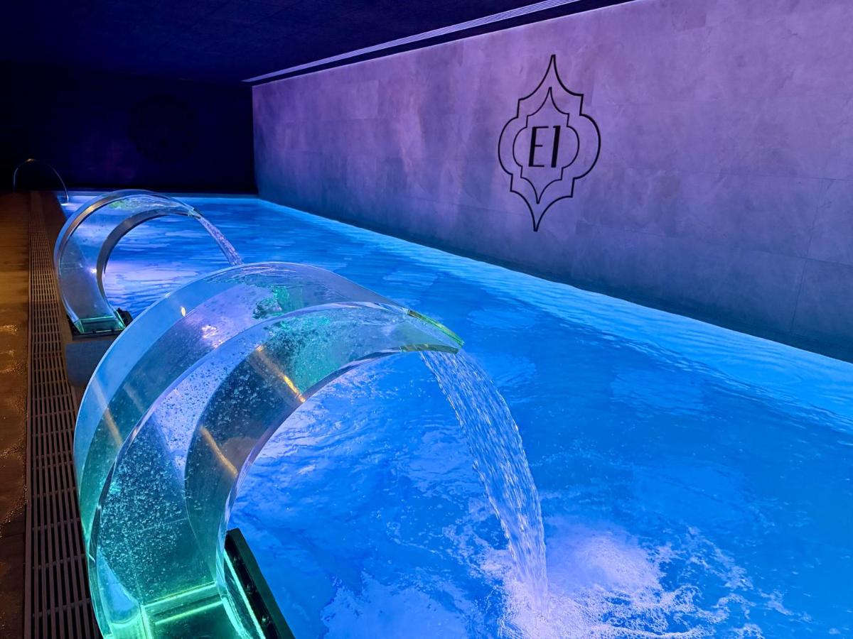 LG Luxury Studio - 5 Mins Walk to Beach, Heated Pool, Spa & Gym Add-on - Ferienwohnung Gibraltar