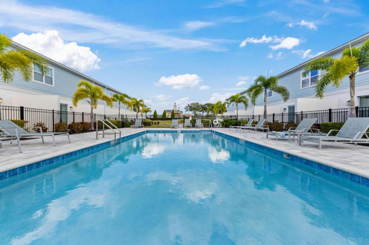 EPIC Seven Eagles Escape - B&B Kissimmee