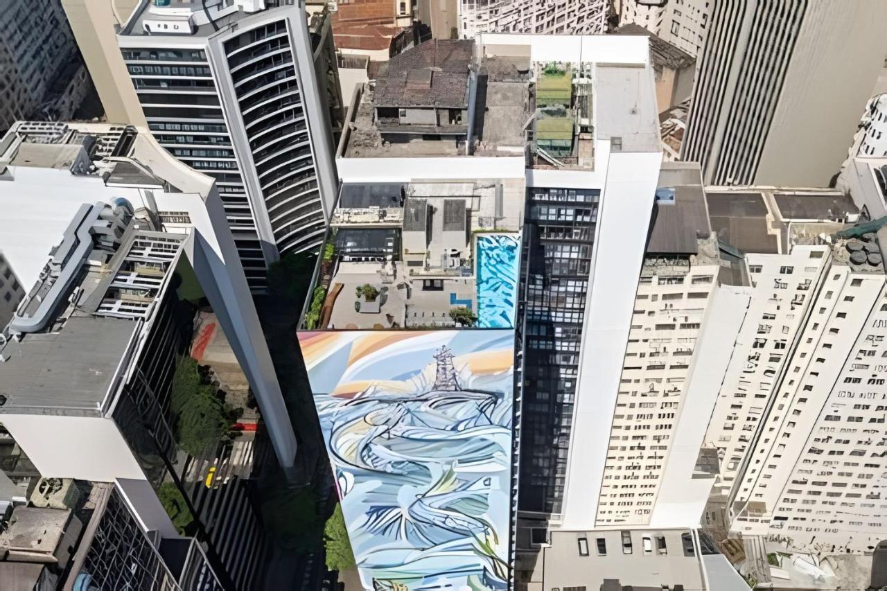 Studio moderno com piscina aquecida • 2km do SDU - B&B Rio de Janeiro