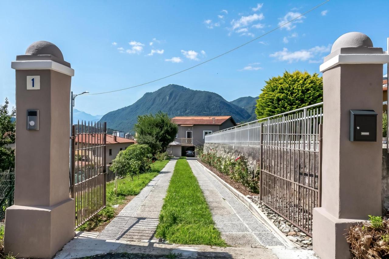 Casa Tramonti: Mountain-View with Terrace Dining - Happy Rentals - Bed and Breakfast Gemonio