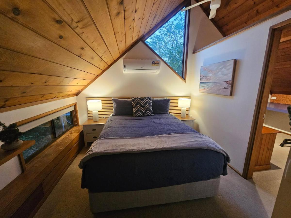 Lake Russell Lakeside Cottage - Ferienwohnung Emerald Beach