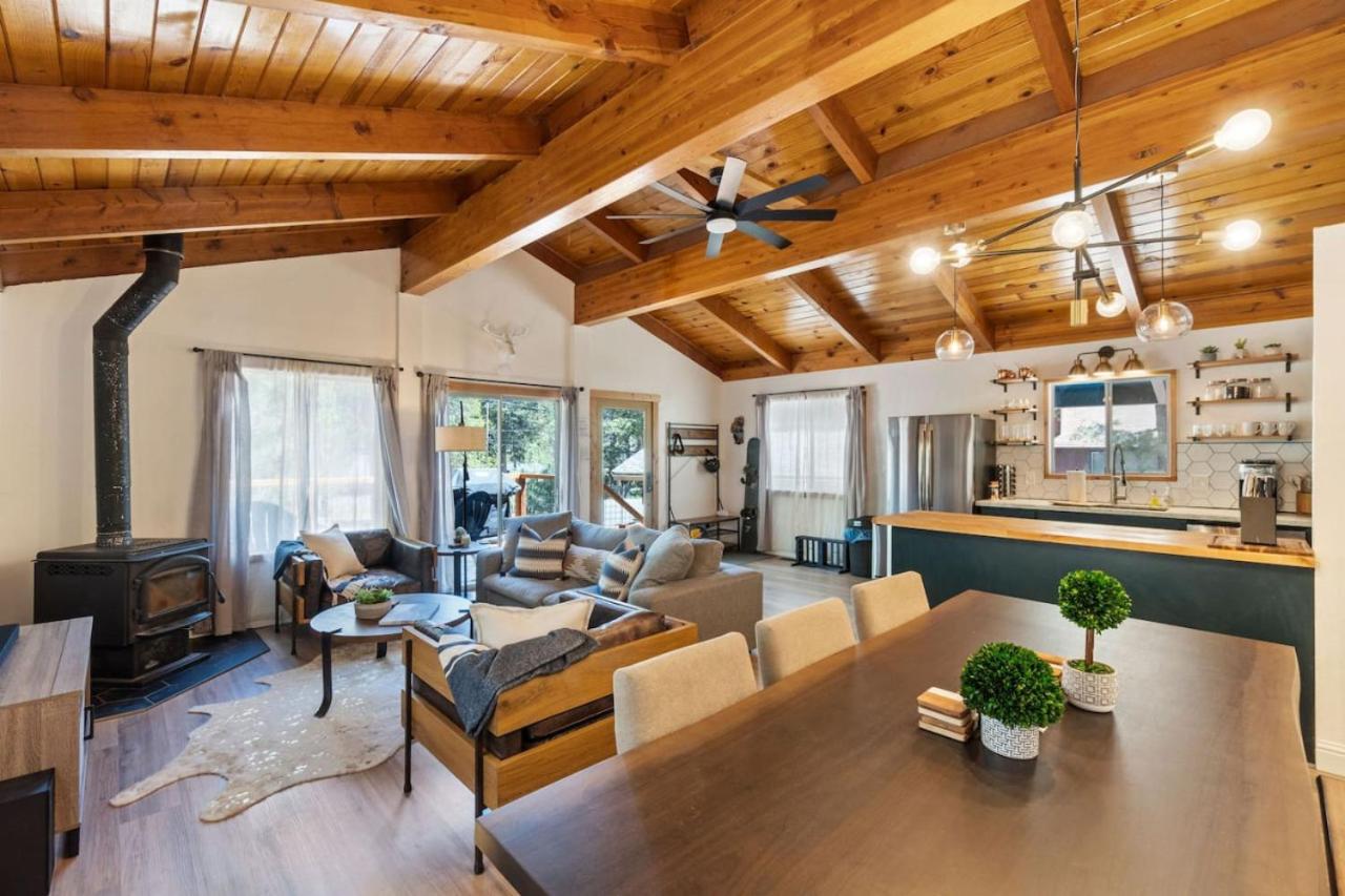 Guadalupe Getaway - Pets Hot Tub AC - Chambres d'hôtes South Lake Tahoe