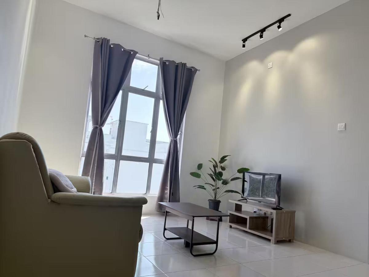 Cozy Family Apartment Near Shopping mall, Mcd - Chambres d'hôtes Chemor