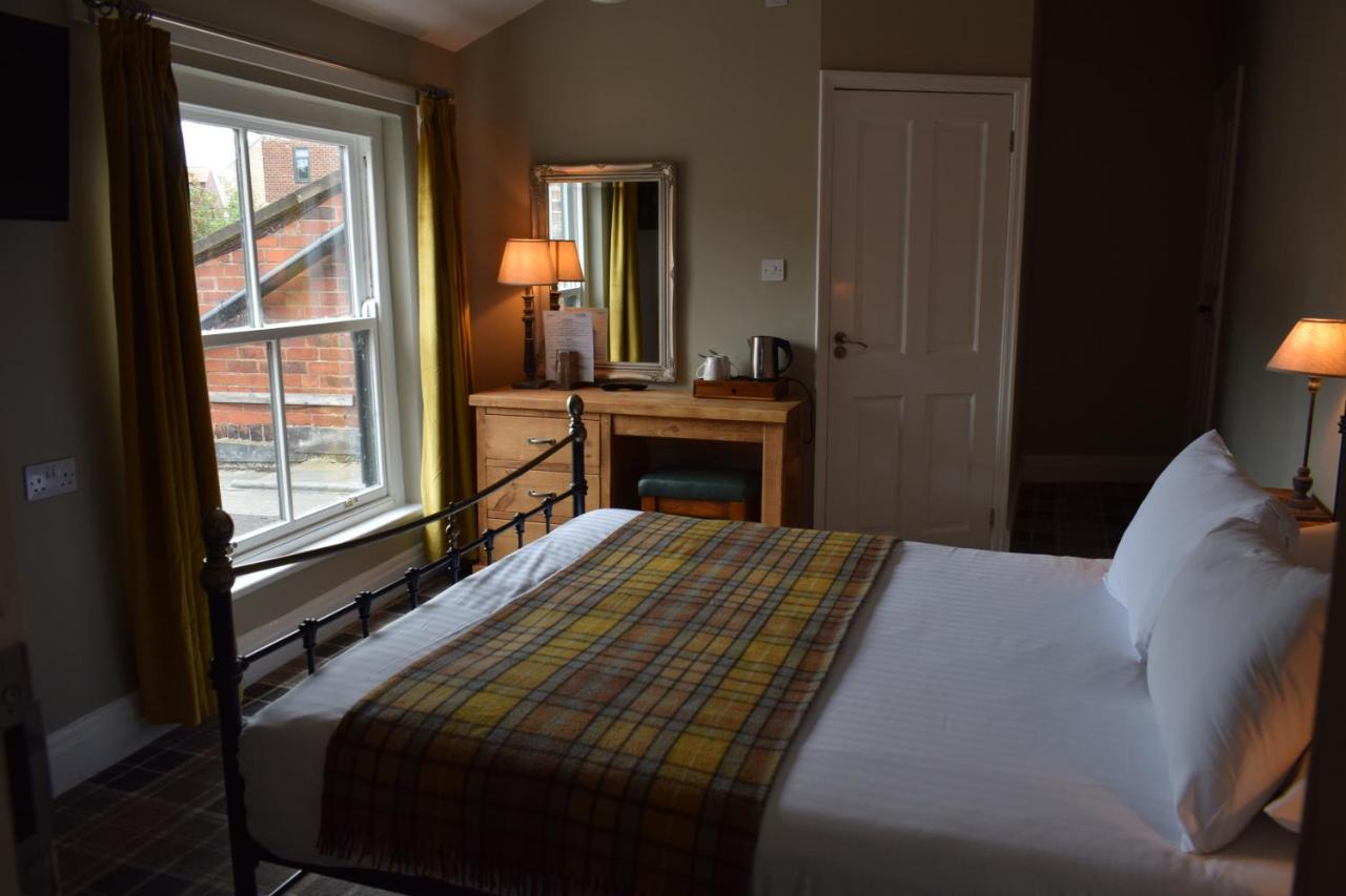 Large Double Room
