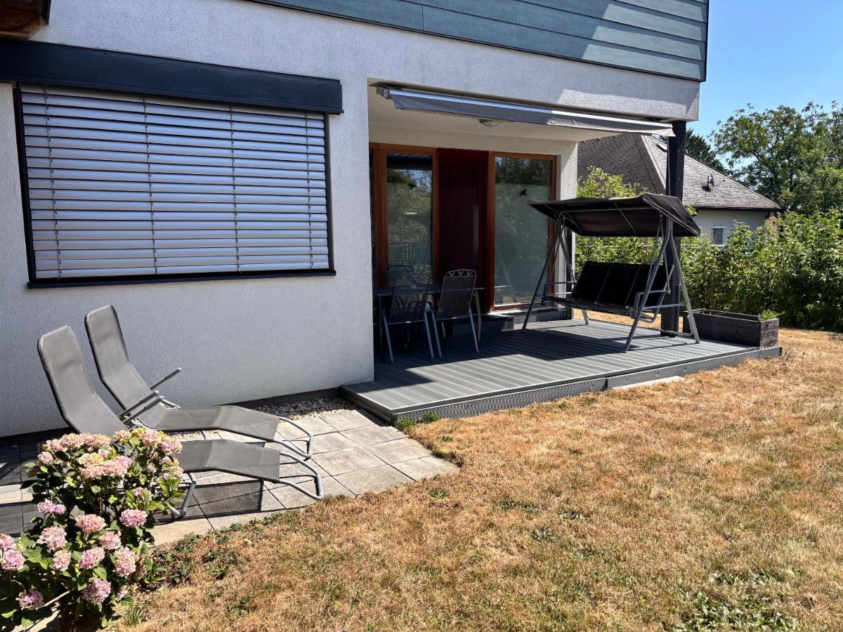 Idyllisches Ferienhaus zur Alleinnutzung nur 6 Min zu den Thermen Bad Waltersdorf - Chambres d'hôtes Neudau